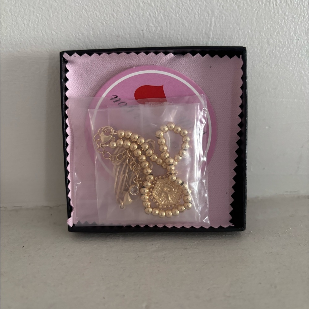 Gold Beaded Necklace with Pendant